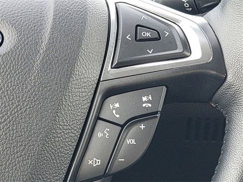 Certified 2022 Ford Edge SEL w/ Convenience Package image 34