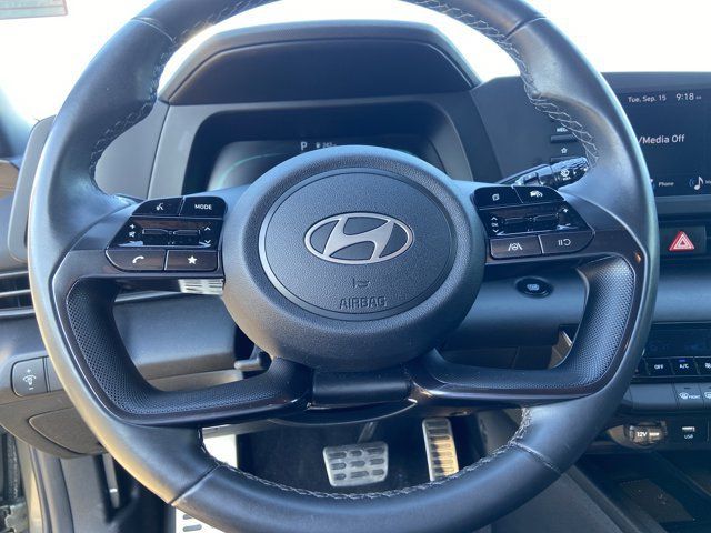 Used 2025 Hyundai Elantra Sport FWD image 35