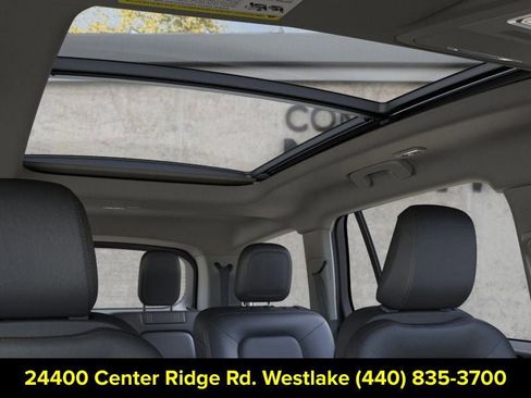 New 2026 Lincoln Aviator AWD image 19