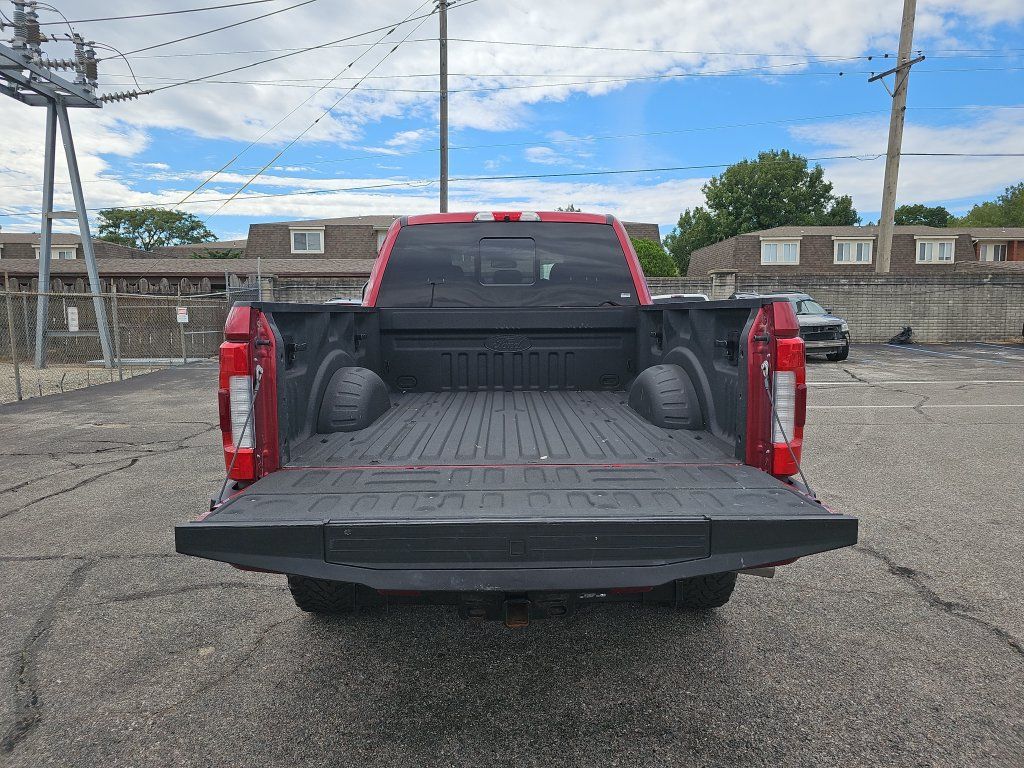 Used 2017 Ford F250 Platinum w/ Platinum Ultimate Package AWD/4WD image 12