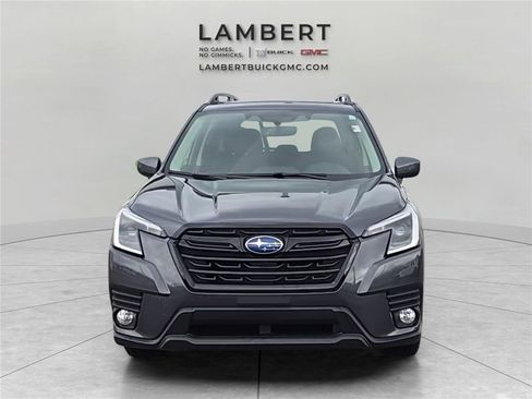 Used 2023 Subaru Forester Premium AWD/4WD image 8