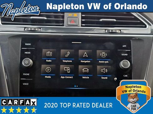 Used 2022 Volkswagen Tiguan SE image 18