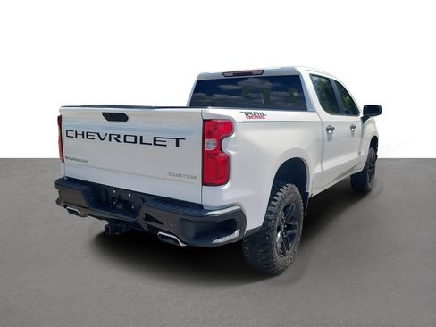 Used 2019 Chevrolet Silverado 1500 Custom Trail Boss w/ Custom Convenience Package AWD/4WD image 3