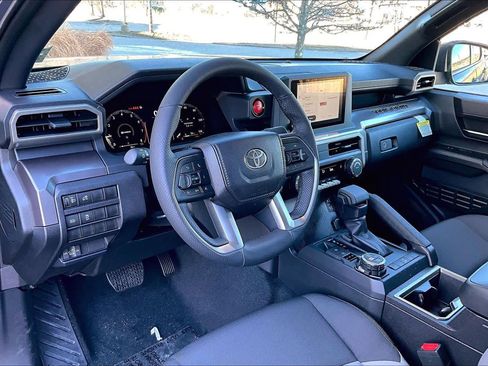 New 2025 Toyota Tacoma TRD Off-Road image 8