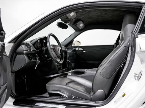 Used 2006 Porsche Cayman S RWD image 17