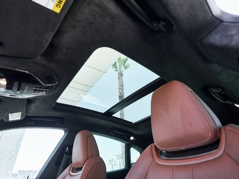 Used 2022 Maserati Levante Modena image 30