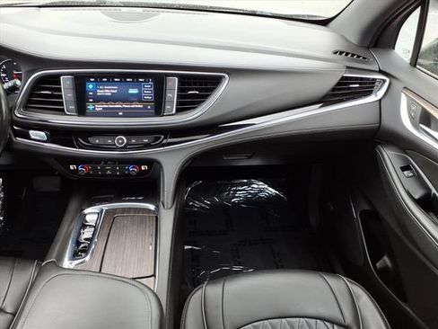 Used 2023 Buick Enclave Avenir w/ Trailering Package, 5000 lbs. AWD/4WD image 19