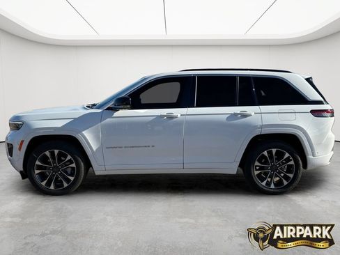 New 2025 Jeep Grand Cherokee Overland w/ Adv Protech Group III AWD/4WD image 8