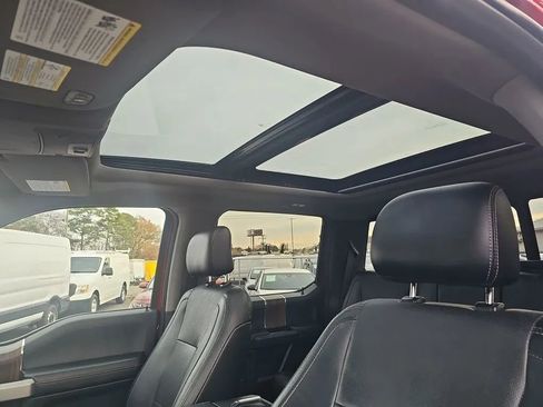 Used 2016 Ford F150 Lariat image 17