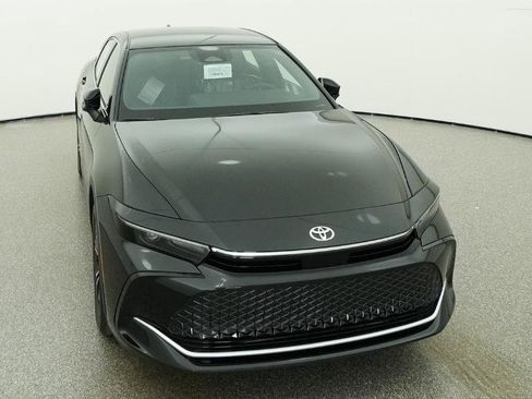 New 2026 Toyota Crown AWD/4WD image 17