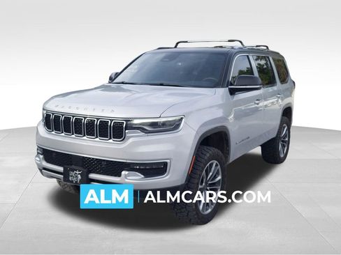 Used 2022 Jeep Wagoneer Series II w/ Premium Group I AWD/4WD image 1