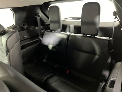 Used 2024 Mitsubishi Outlander SE image 25