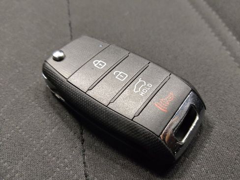 Used 2019 Kia Sorento L FWD image 32