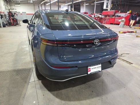 New 2026 Toyota Crown Limited image 7