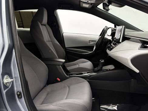 Used 2020 Toyota Corolla SE image 32