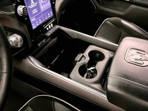 Used 2025 RAM 1500 Laramie image 15