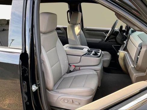 Used 2025 GMC Sierra 1500 SLT image 19