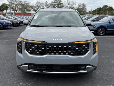 New 2026 Kia Carnival SX image 9