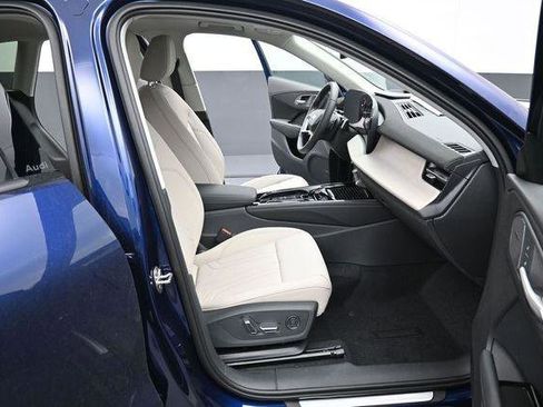 New 2026 Audi Q3 quattro 2.0T AWD/4WD image 14