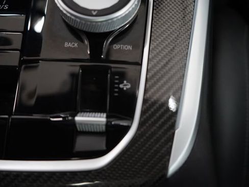 Used 2026 BMW X7 M60i image 77