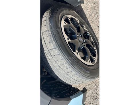 Used 2021 Subaru Crosstrek 2.0i Premium w/ Moonroof Package image 25