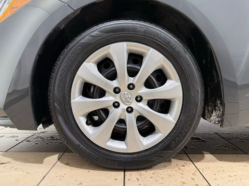 Certified 2023 Toyota Corolla LE image 9