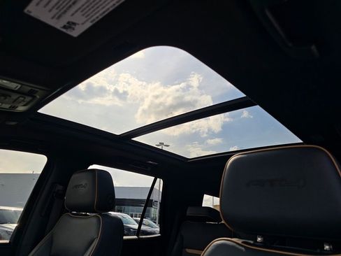 Certified 2022 GMC Yukon AT4 w/ Max Trailering Package image 26