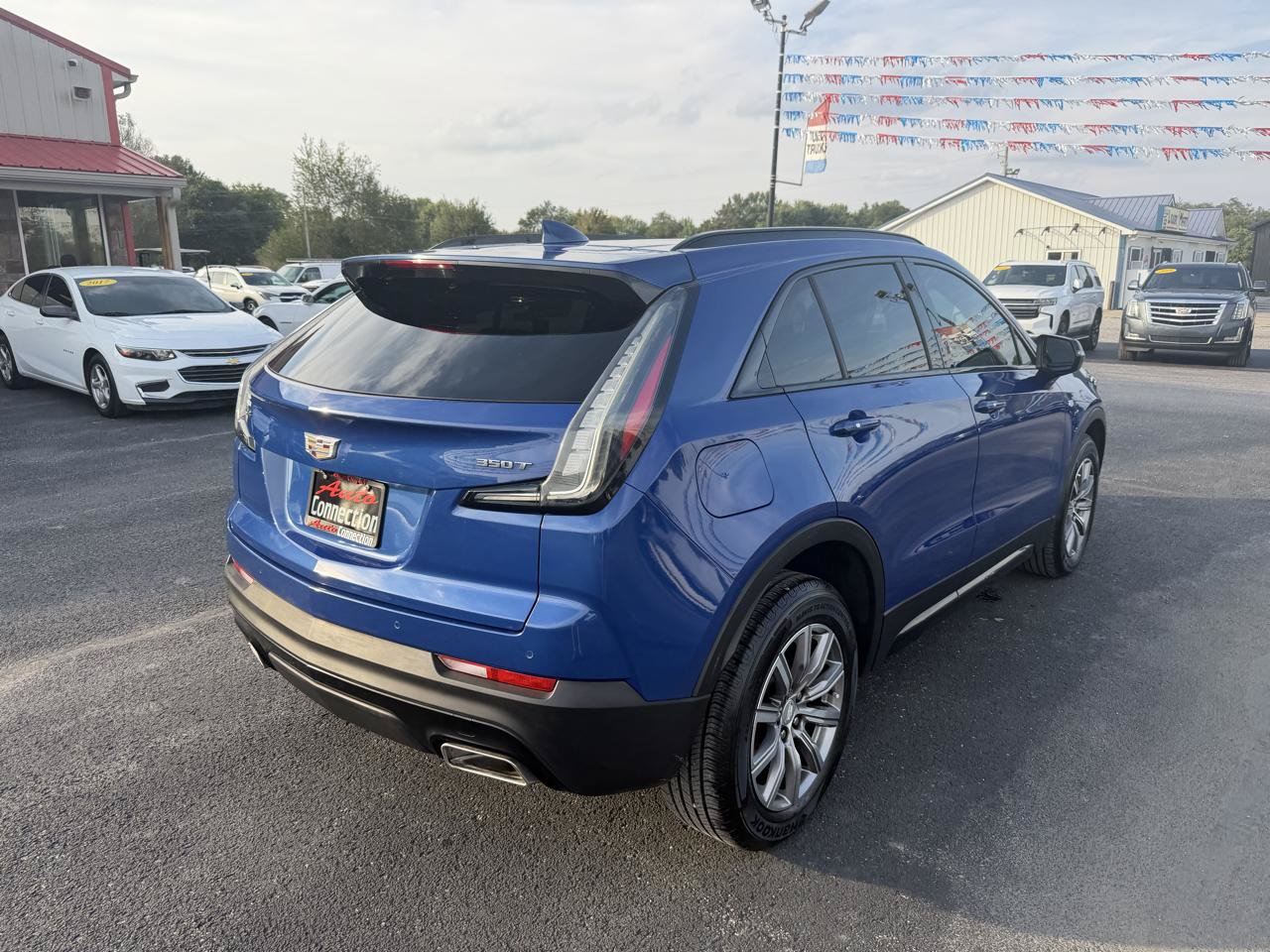 Used 2021 Cadillac XT4 Sport w/ Driver Awareness Package FWD image 4