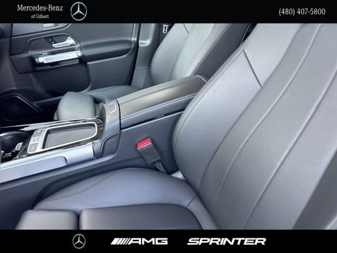 Certified 2025 Mercedes-Benz GLB 250 image 15