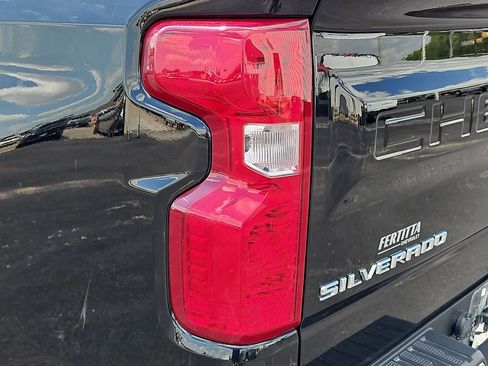 Used 2025 Chevrolet Silverado 1500 LT w/ Texas Edition Plus RWD image 6