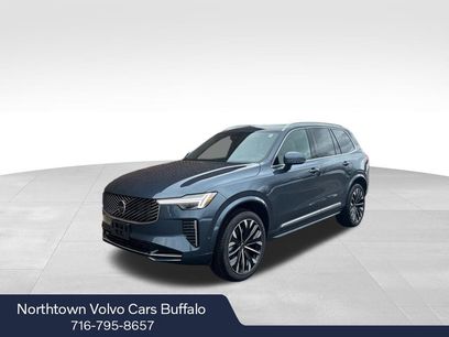 New 2026 Volvo XC90 B6 Plus w/ Protection Package Premier