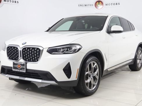 Used 2022 BMW X4 xDrive30i w/ Convenience Package image 5