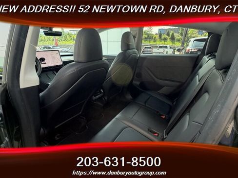 Used 2024 Tesla Model Y 2WD image 24
