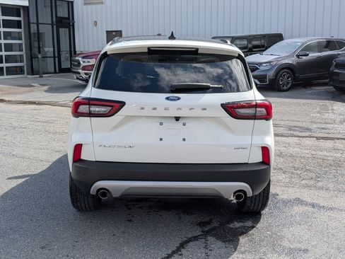 Used 2025 Ford Escape Platinum w/ Premium Technology Package image 4