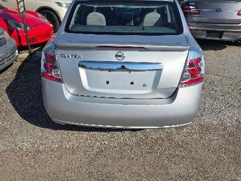 Used 2012 Nissan Sentra 2.0 S FWD image 5