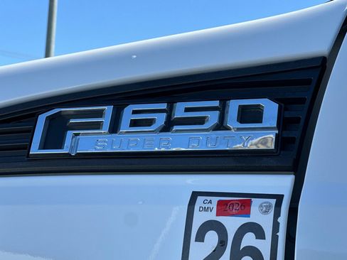 Used 2023 Ford F650 2WD Regular Cab Super Duty image 23