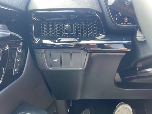 Used 2026 Honda CR-V EX-L image 16