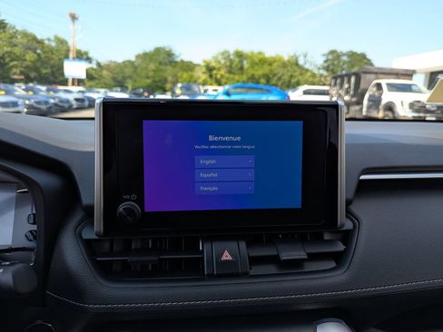 Used 2025 Toyota RAV4 XLE w/ Convenience Package AWD/4WD image 18