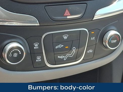 Used 2019 Chevrolet Equinox LS AWD/4WD image 14