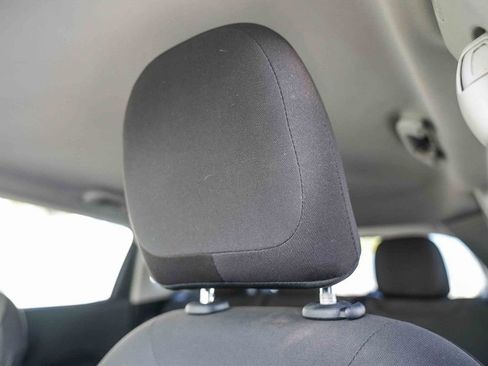 Used 2018 Jeep Compass Sport w/ Tech Group image 27