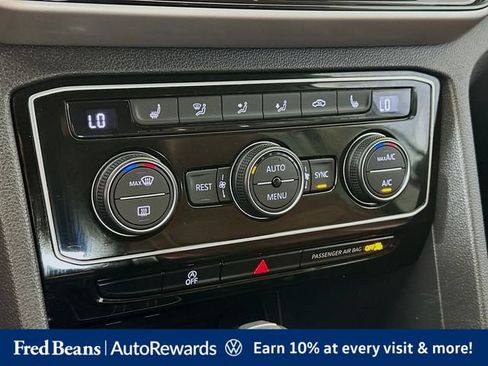Used 2023 Volkswagen Atlas SE w/ Black Wheel Package AWD/4WD image 20