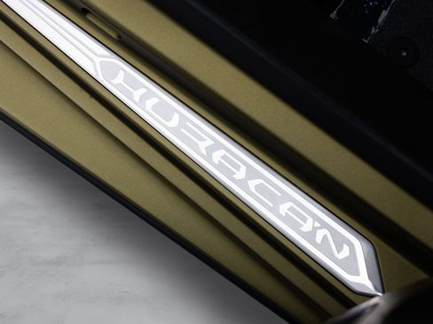 Used 2022 Lamborghini Huracan STO RWD image 16
