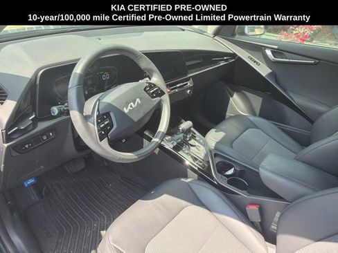 Certified 2023 Kia Niro EX FWD image 5