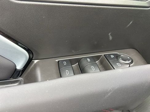 New 2025 Chevrolet Colorado Z71 w/ Midnight Edition image 13