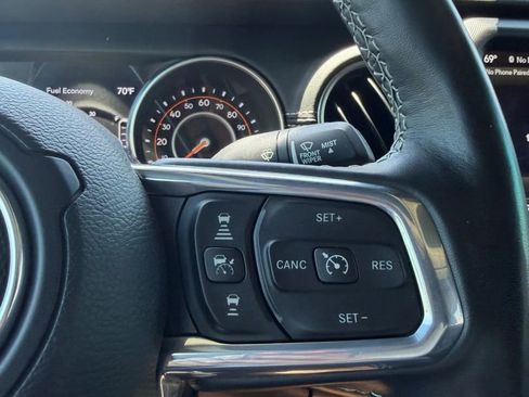 Used 2021 Jeep Gladiator Overland w/ Popular Equipment Package AWD/4WD image 21