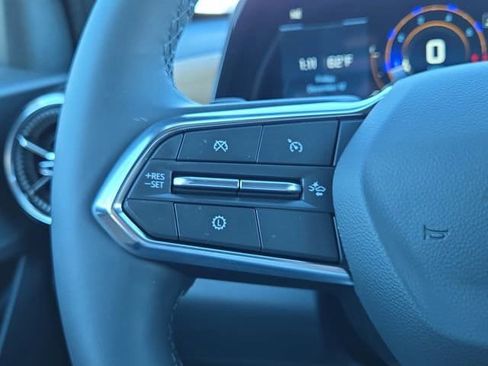 New 2026 Chevrolet Equinox ACTIV w/ Convenience Package III image 19