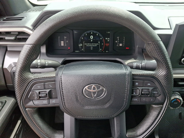 Used 2024 Toyota Tacoma SR5 AWD/4WD image 18