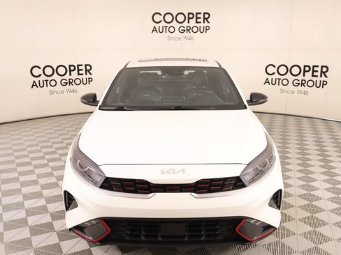 Used 2024 Kia Forte GT-Line w/ GT-Line Premium Package FWD image 9