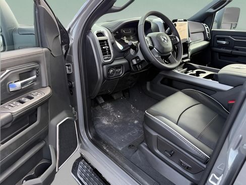 New 2026 RAM 3500 Laramie w/ Night Edition AWD/4WD image 15