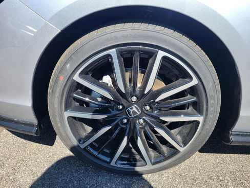 New 2026 Honda Accord Touring image 11